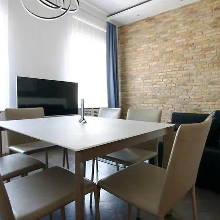 Premium By Hi5- Anker Apartment Budapest